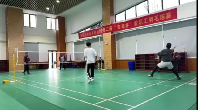 https://www.ahiib.edu.cn/_upload/article/images/82/de/648f839e43ee9acca1fcb334bc6a/55336bc2-26ac-4c24-852b-eda7cb254ba3.jpg